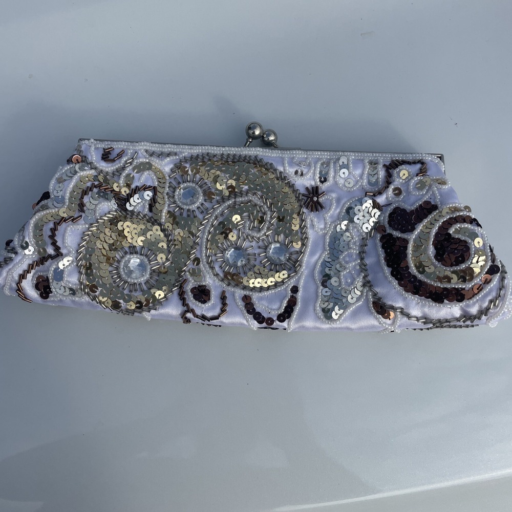 Apt 9  Beaded Formal  Evening Bag Multicolor Gold And WhitePattern With Strap